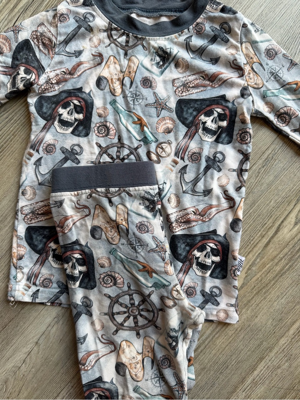 Fletch Bamboo Pirate Skull Pajama Set
